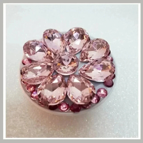 Six Flower Mobile Phone Holders - Picture 5 of 8